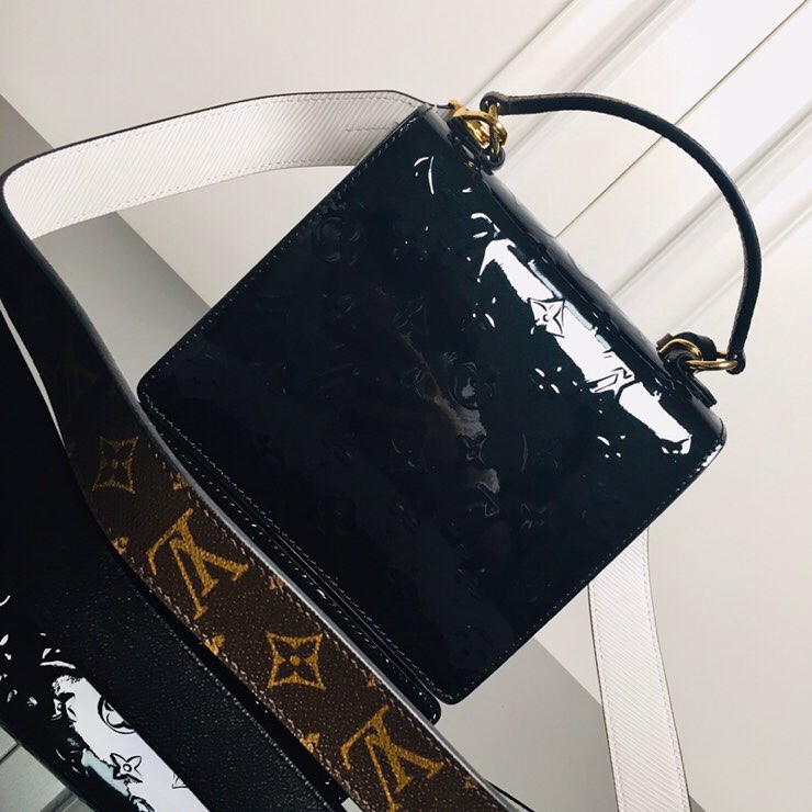 Louis Vuitton Satchel Bags